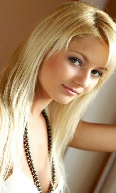 blonde wallpapers 10.05 Screenshot