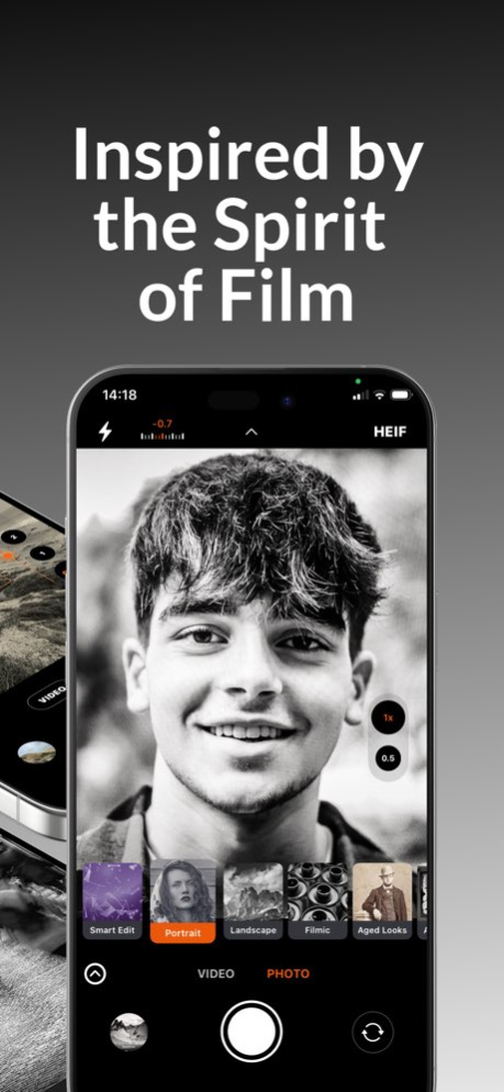 Radiant Monochrome Camera 1.0.2 Screenshot